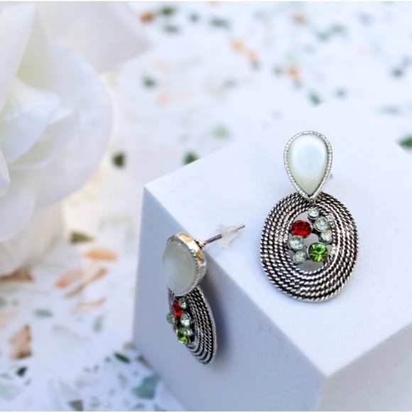 Pearly Multicolored Crystal Round Drop Earrings - Picture 3 of 10